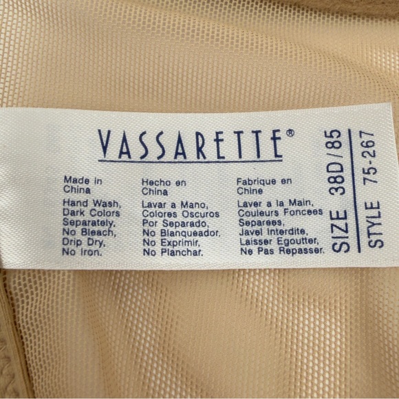 38D Front Close Racerback T-Shirt Bra Nude Smooth Cups NWT Vassarette - Picture 10 of 10